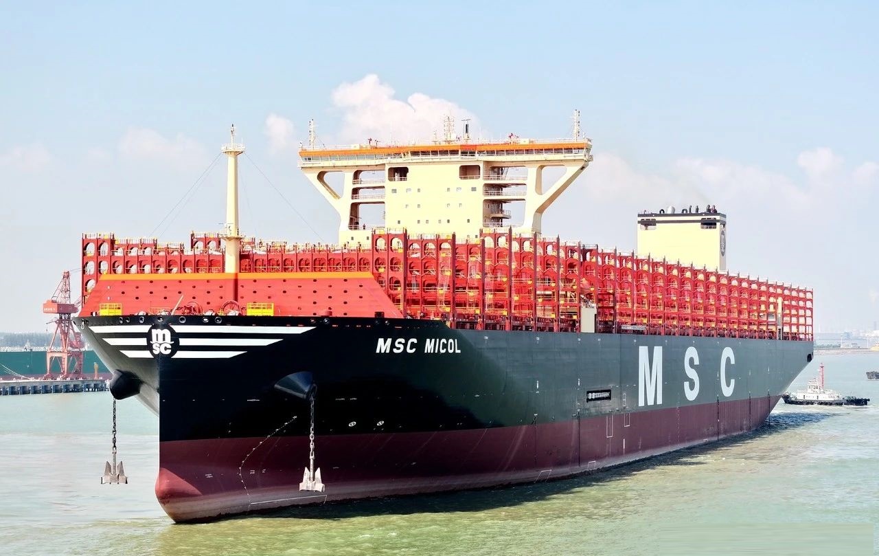 揚子江船業首批6艘全球最大集裝箱船項目完美收官